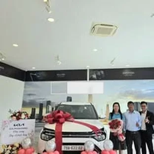 Hoạt động tư vấn và giao xe Kia tại Ninh Thuận 5
